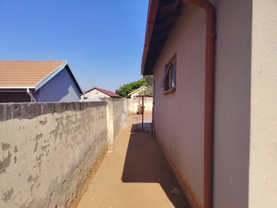 3 Bedroom Property for Sale in Tlhabane West North West